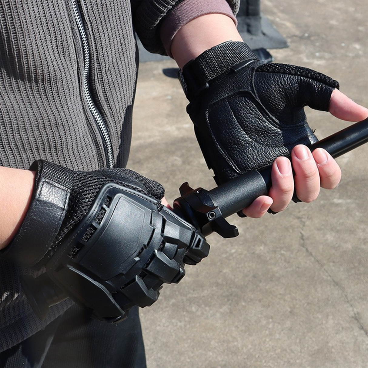Tactical Fingerless Gloves